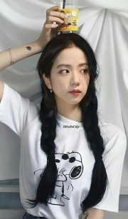 KIM JISOO 😘 (⁠•⁠ө⁠•⁠)⁠♡(⁠｡⁠♡⁠‿⁠♡⁠｡⁠)(⁠ ⁠◜⁠‿⁠◝⁠ ⁠)⁠♡꒰⁠⑅⁠ᵕ⁠༚⁠